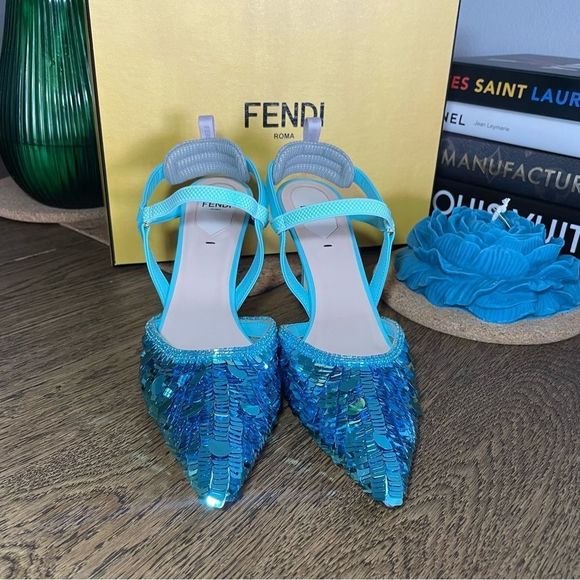 FENDI COLIBRI HEELS SHOES BLUE  NEW WITH TICKET - Picture 7 of 13